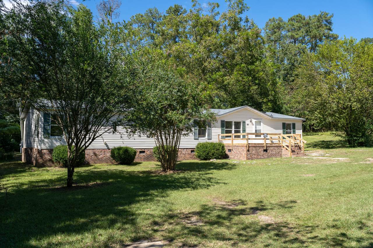 465 Roberdel School Road - Photo 1