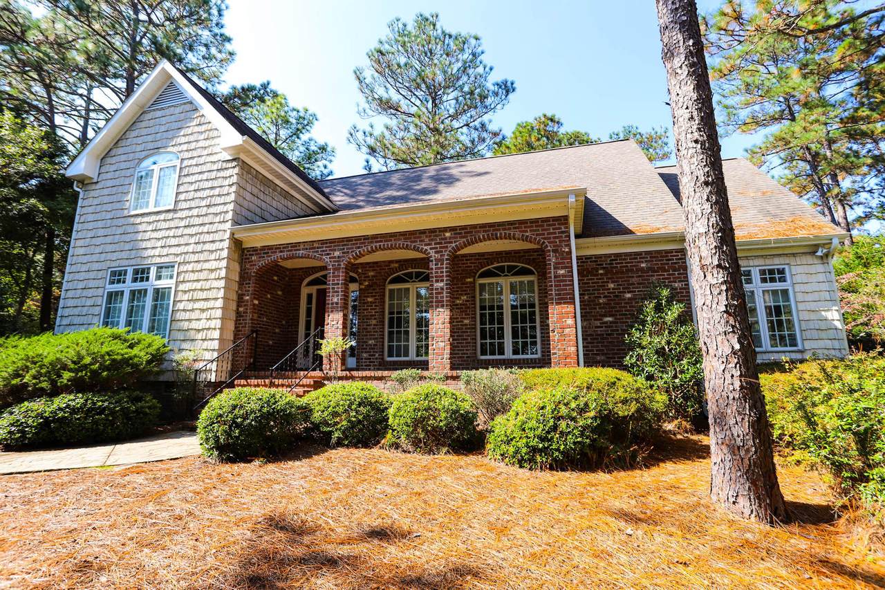 675 Lake Forest Drive - Photo 1