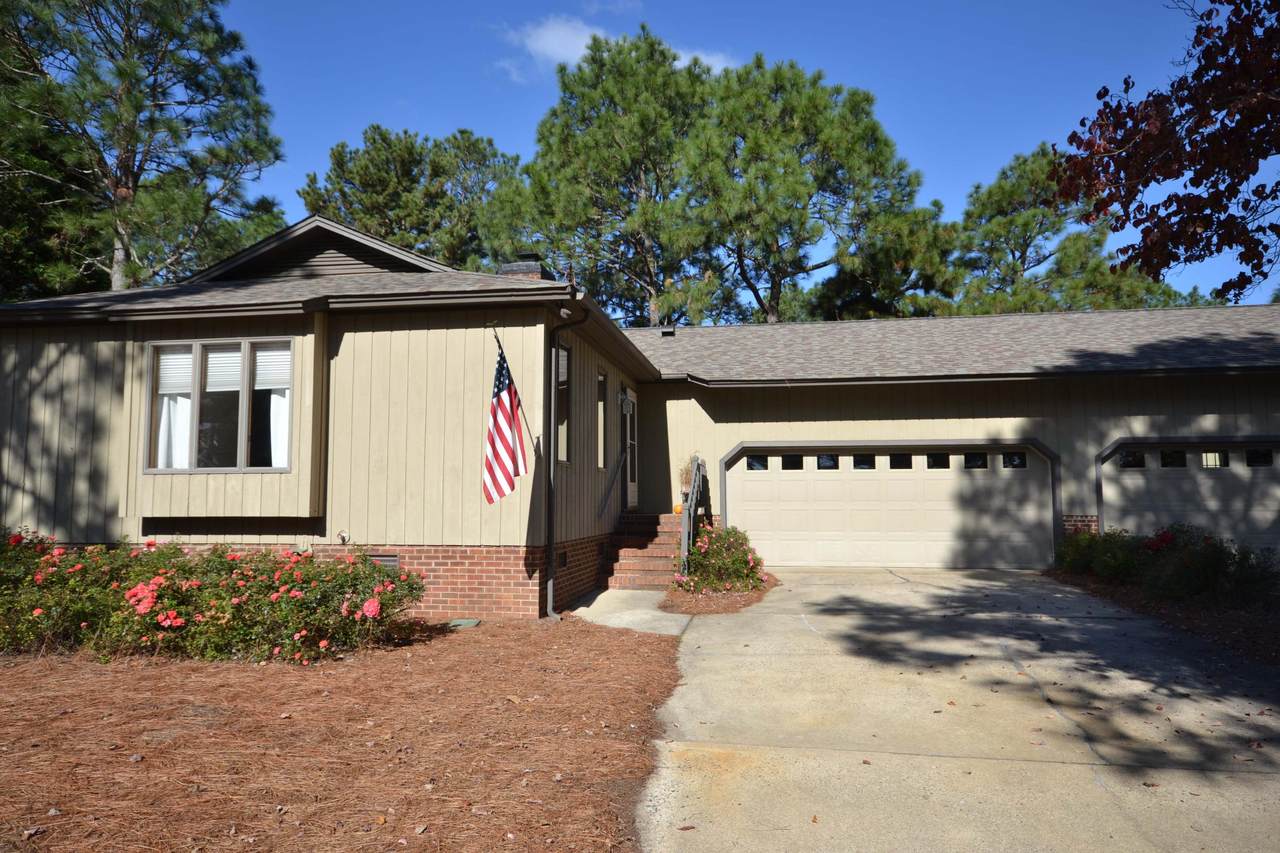 115 Sherwood Road - Photo 1