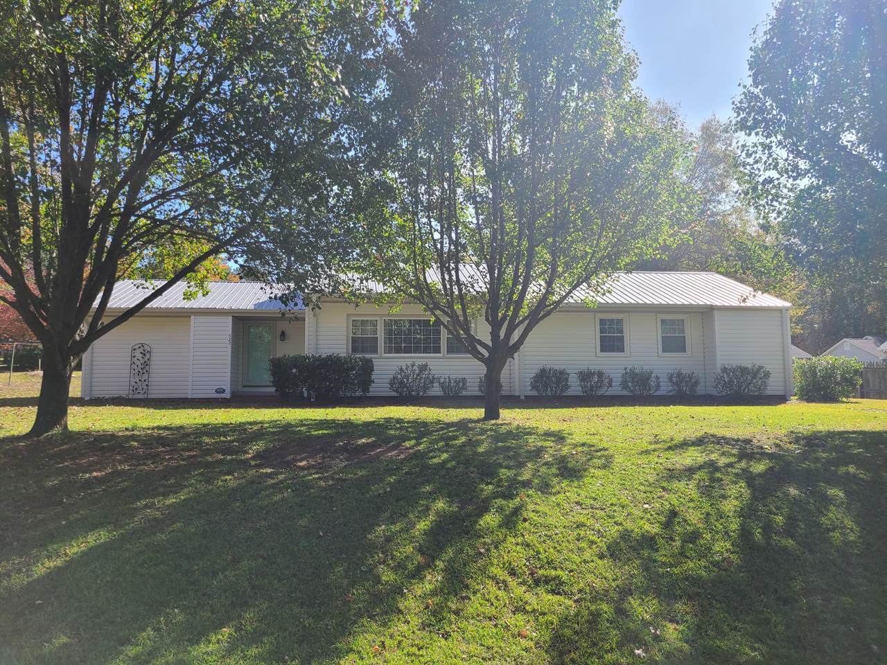 522 Richmond Road - Photo 1