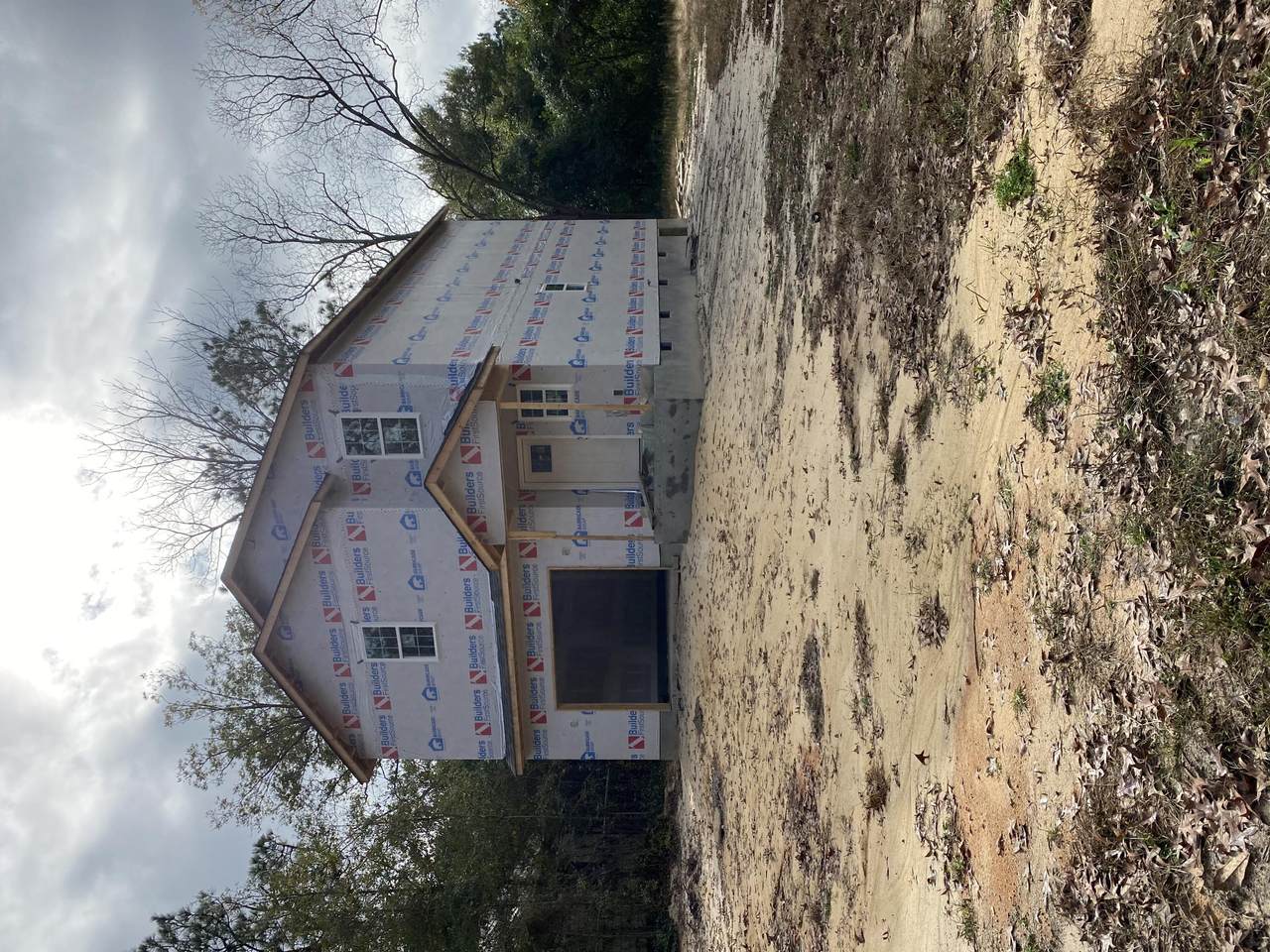1040 Indiana Avenue - Photo 1