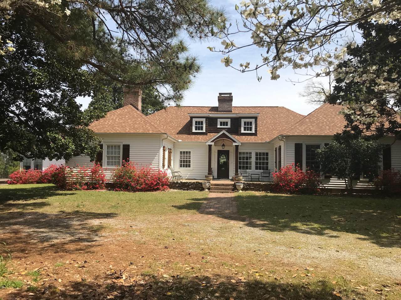204 Hope Drive - Photo 1