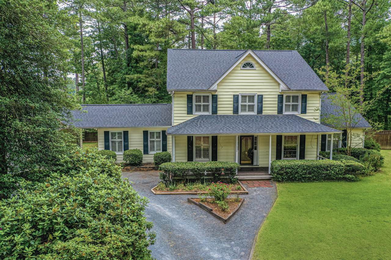 114 Windsor Lane - Photo 1