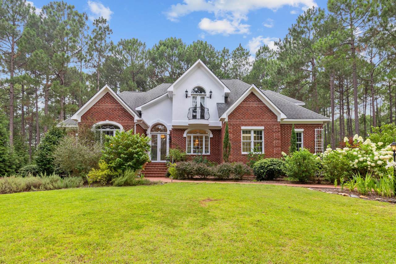 5 Wake Forest Court - Photo 1