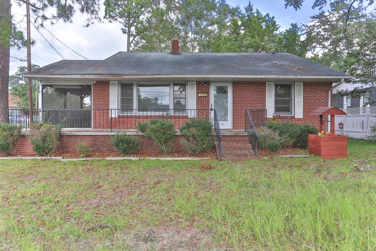 808 Mcdonald Avenue - Photo 1