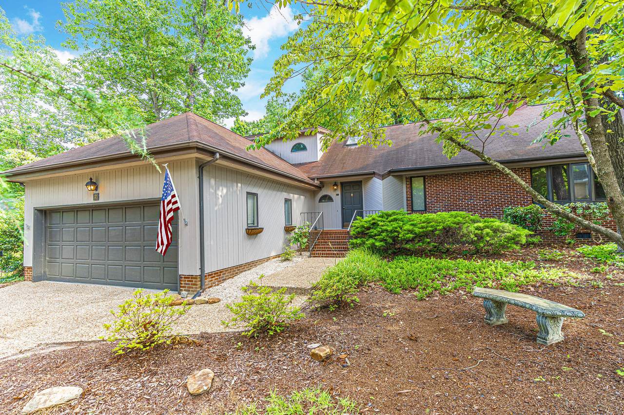 2 Sterling Court - Photo 1