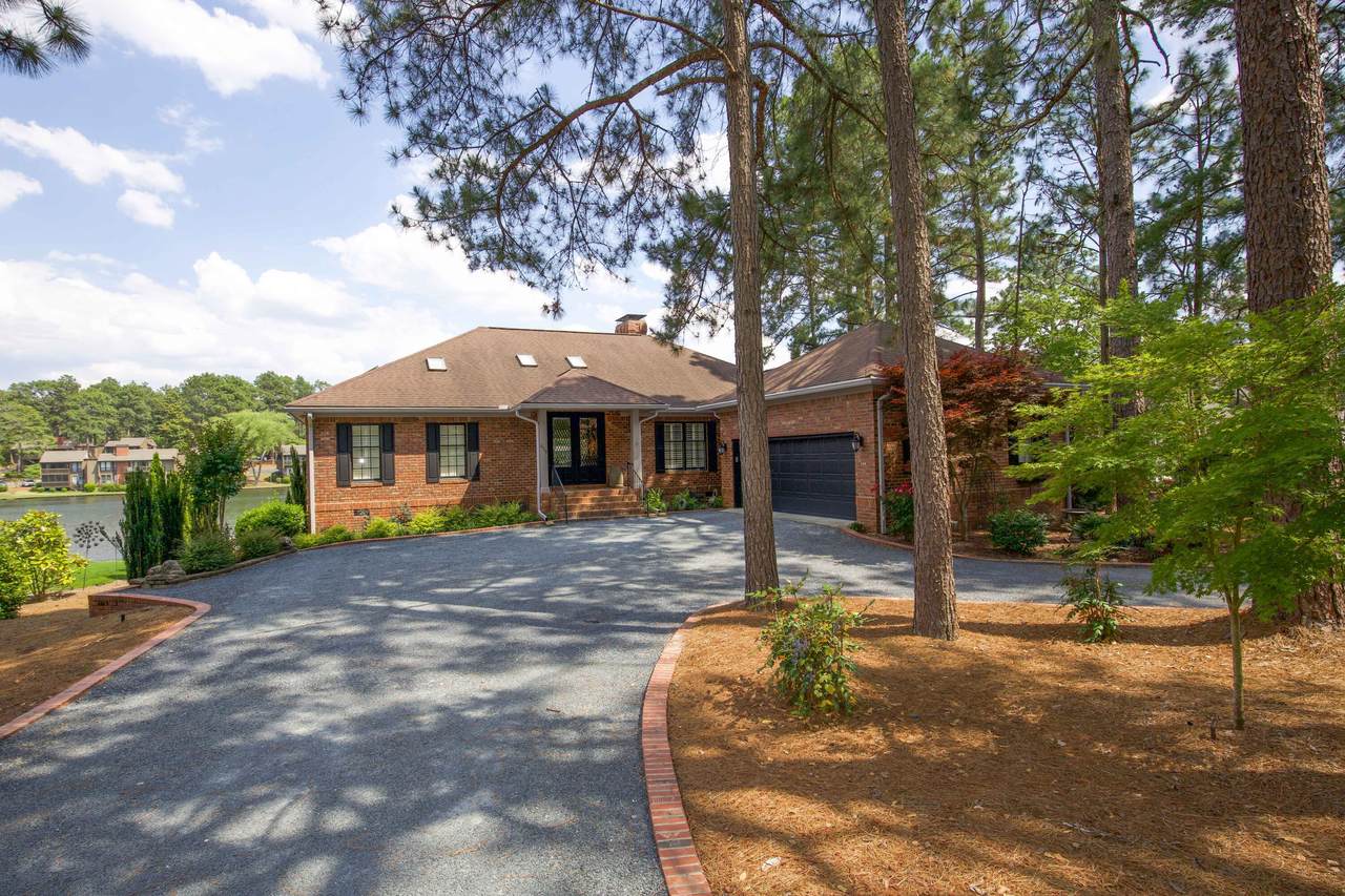 610 Lake Forest Drive - Photo 1