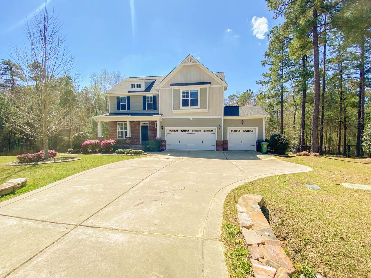 962 Whispering Pines Drive - Photo 1