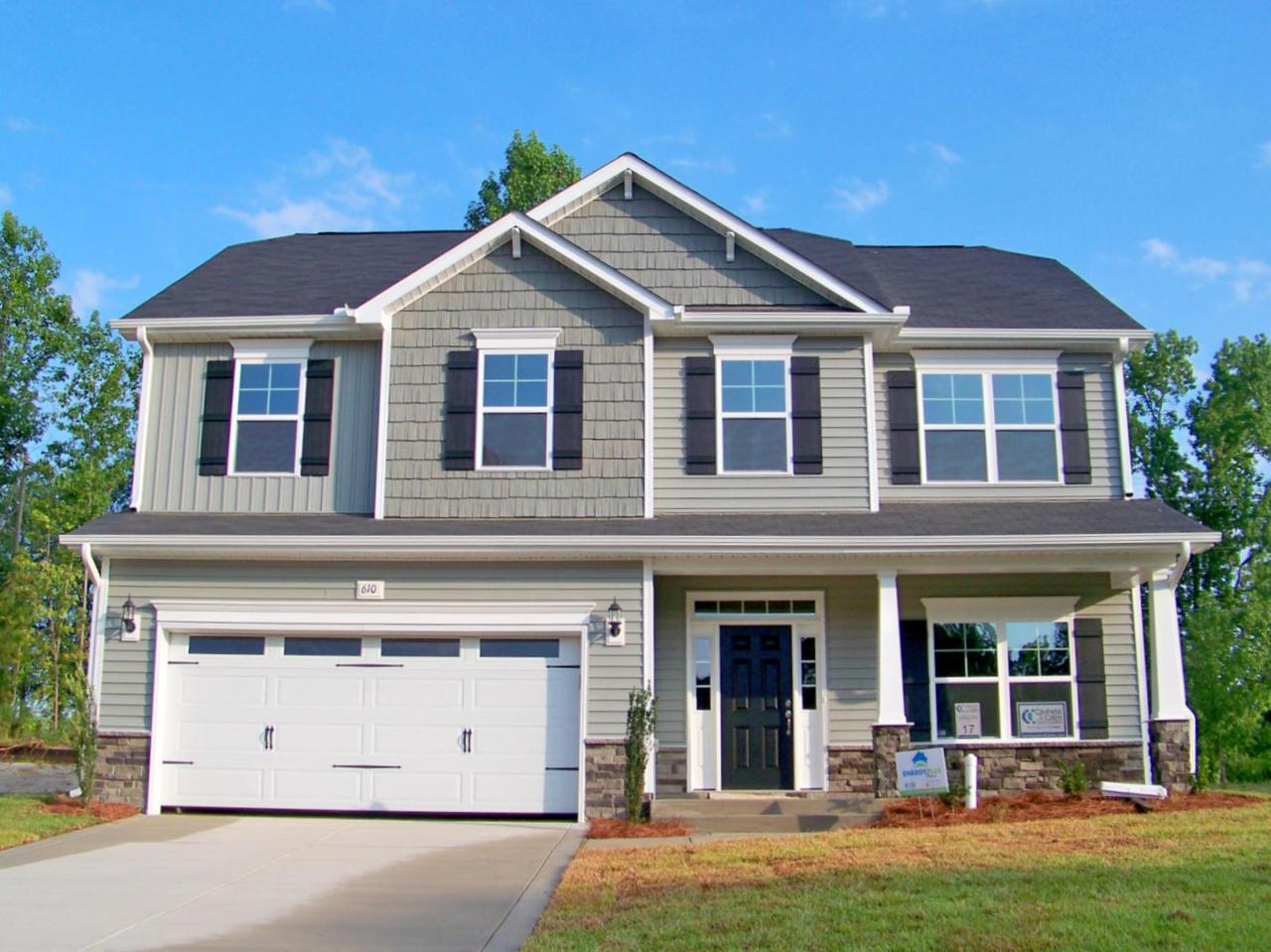 610 Overland Court - Photo 1