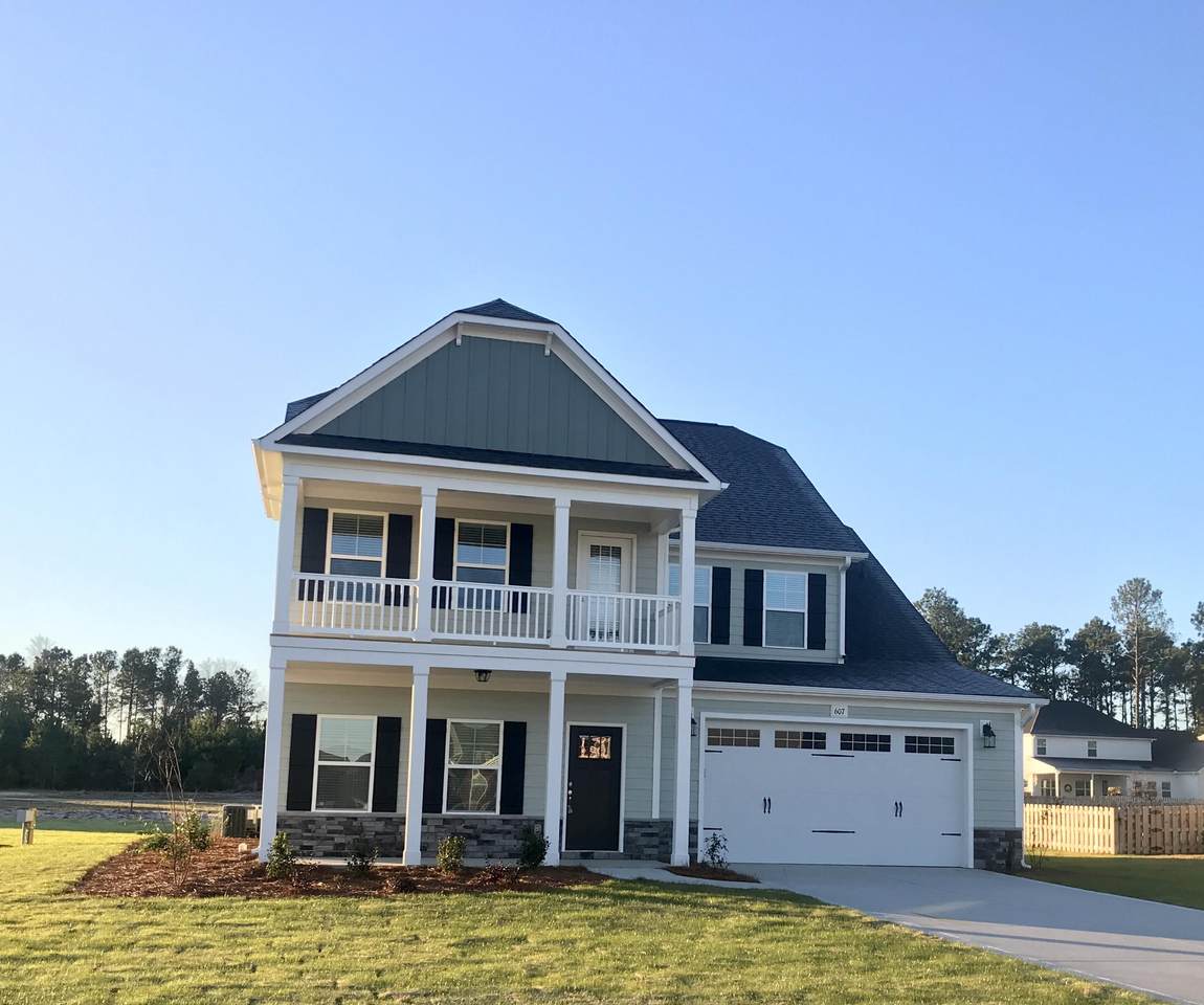 607 Planters Row - Photo 1