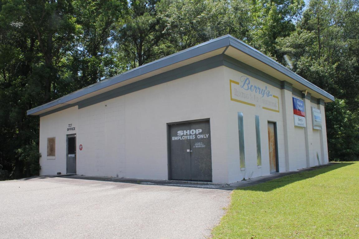727 Hwy 1 South - Photo 1