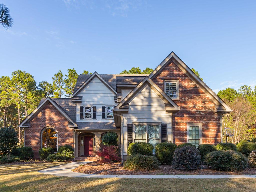 157 Simmons Drive - Photo 1