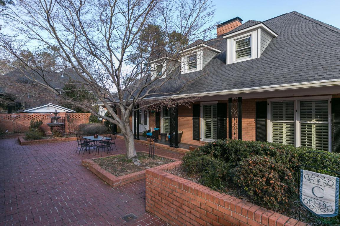 2500 Edgewater Drive - Photo 1