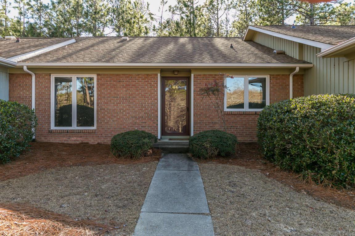 44 Garden Villa Drive - Photo 1