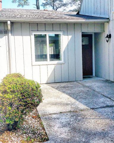 106 Mallards Cove - Photo 1