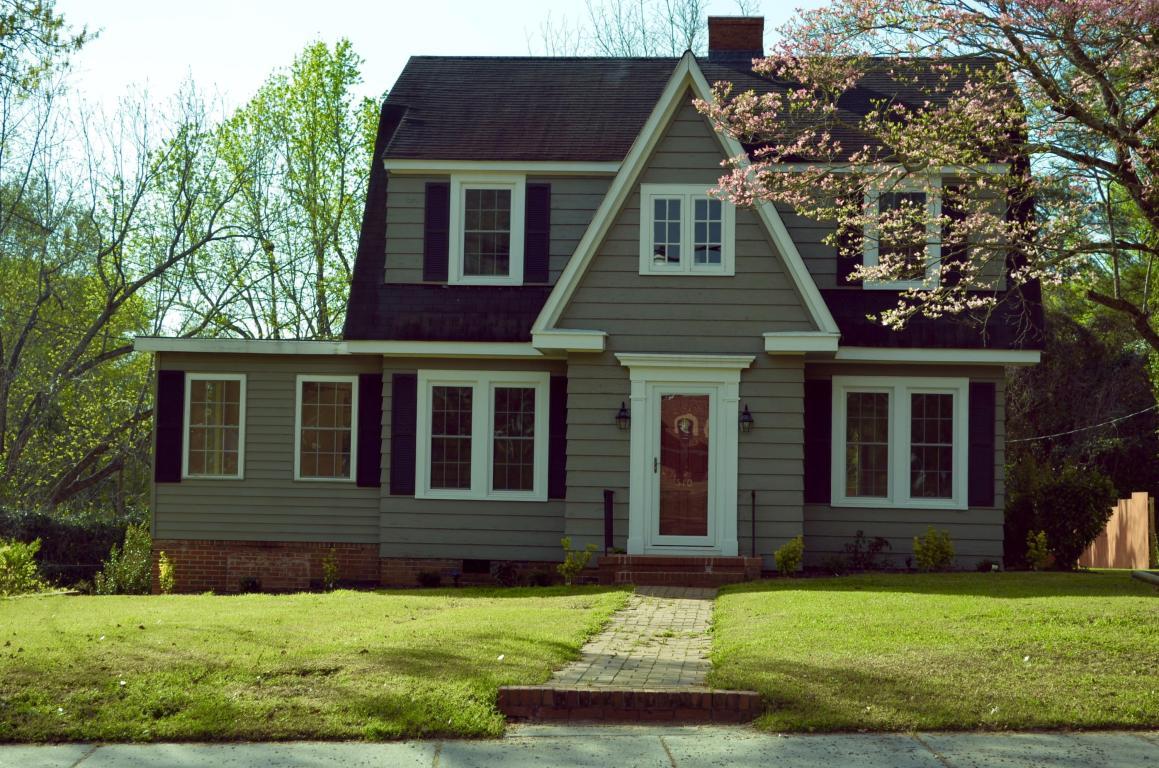 510 Leak Street - Photo 1