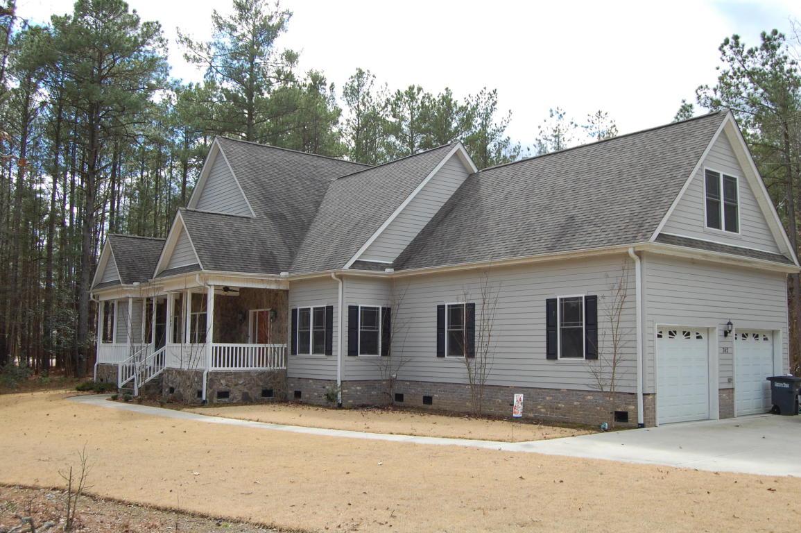 742 Daphne Lane - Photo 1