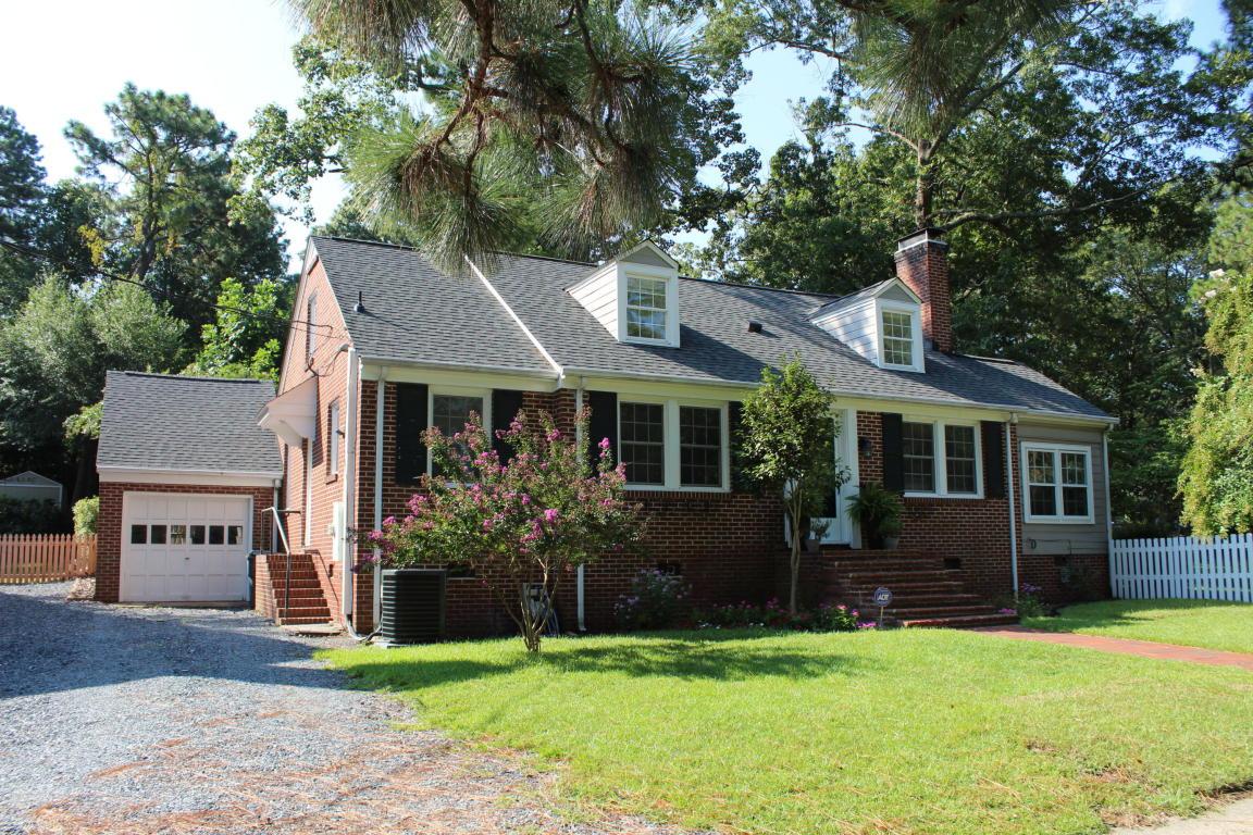 425 May Street - Photo 1