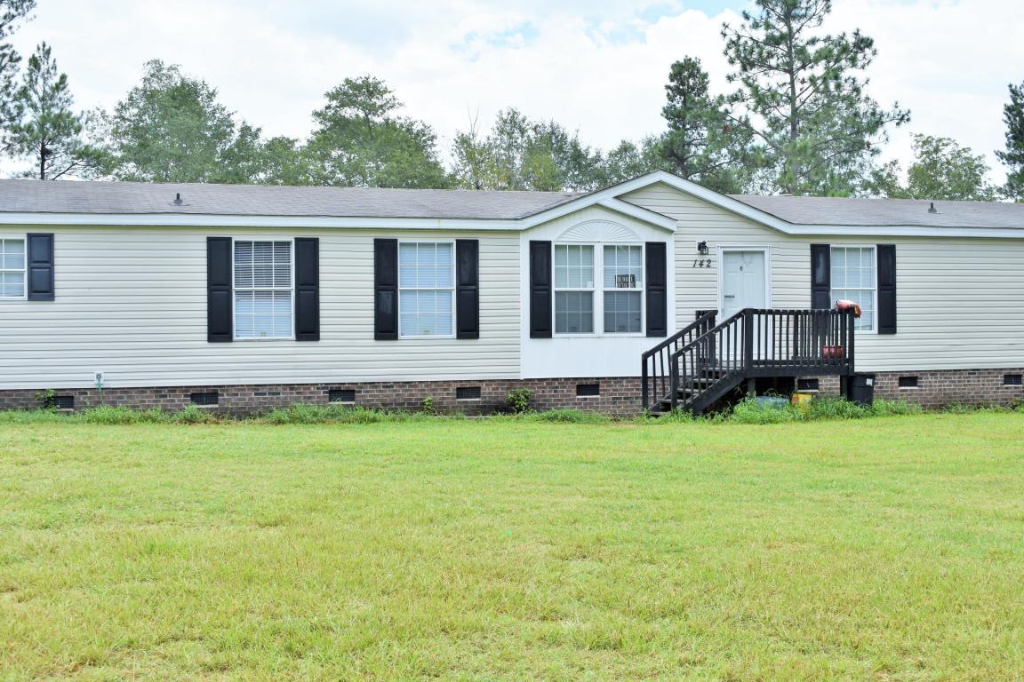 142 Mcduffie Dr - Photo 1
