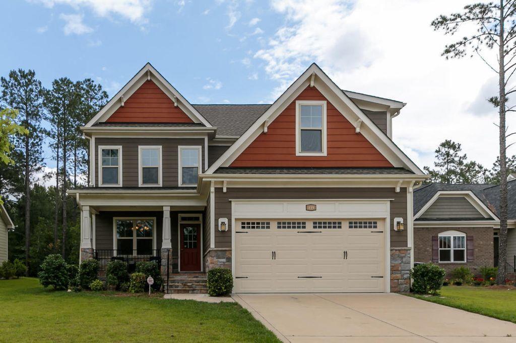 135 Valley Stream Road - Photo 1
