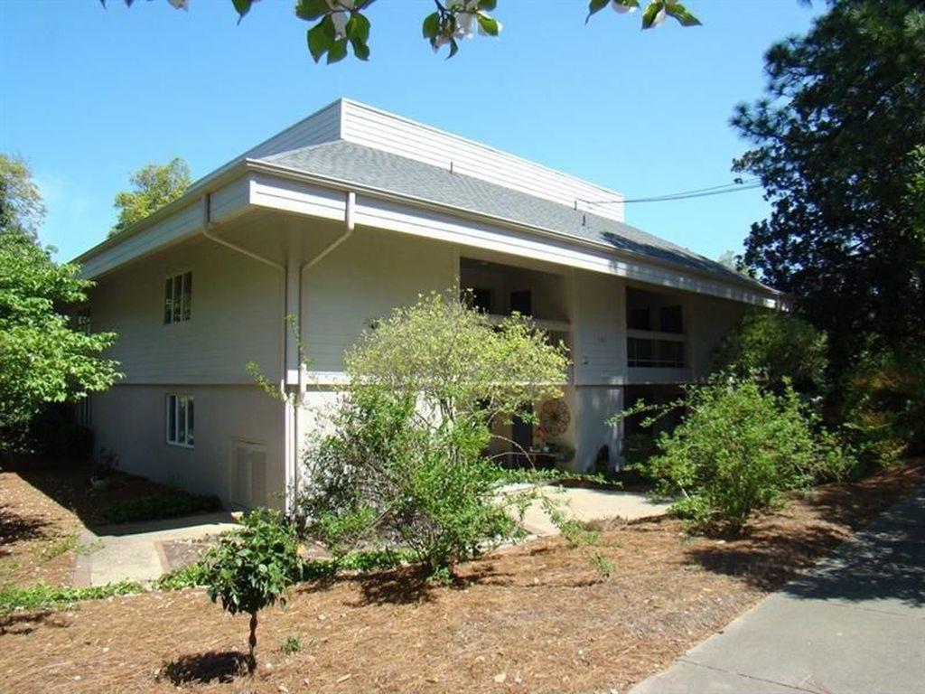 160 May Street - Photo 1