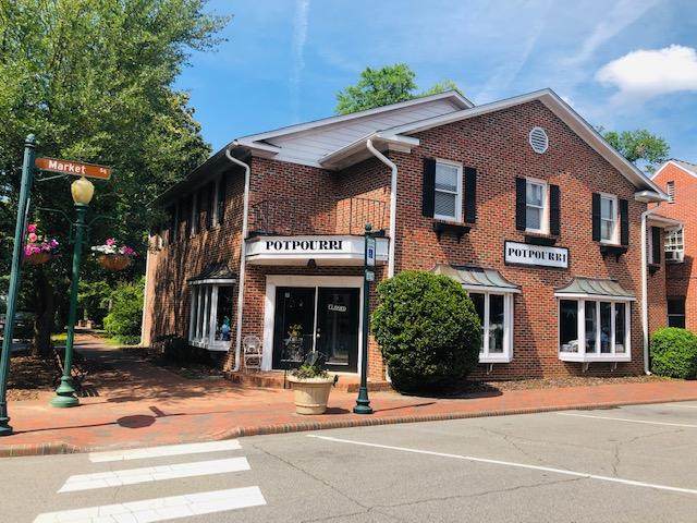 120 Market Square - Photo 1