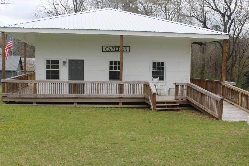 421 Carthage Street - Photo 1
