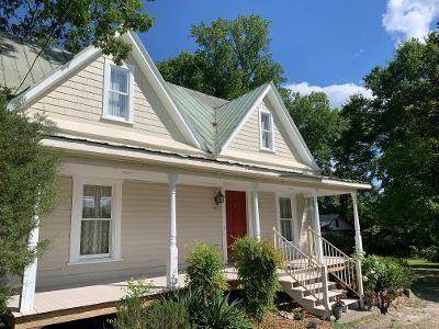 503 Pinehurst Avenue - Photo 1