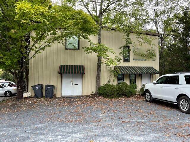 133 Vermont Avenue - Photo 1