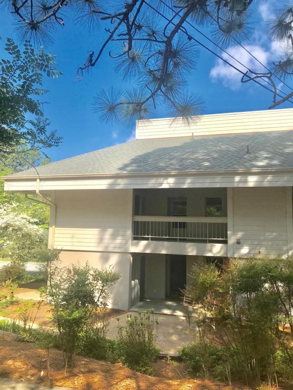 160 May Street - Photo 1