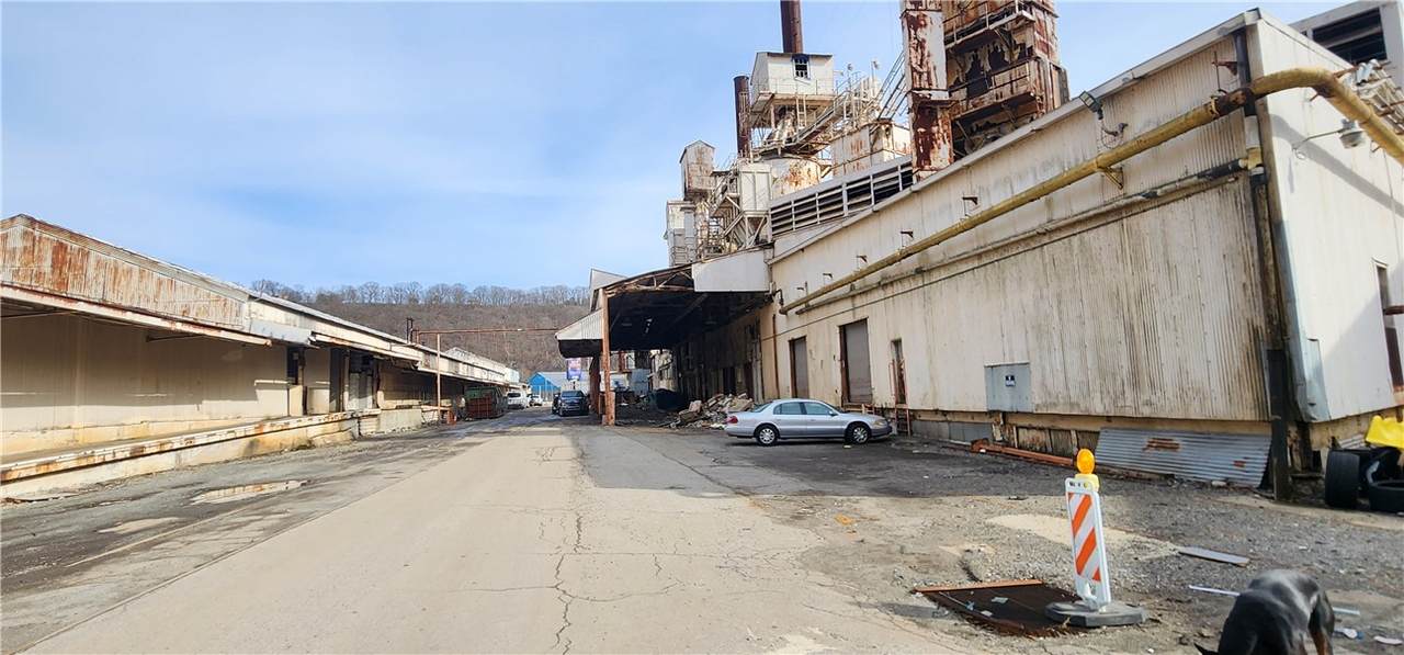 Unit 2 1101 William Flinn - Photo 1