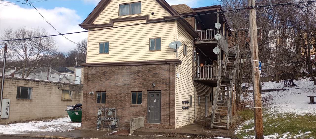 420 Broadway Avenue - Photo 1