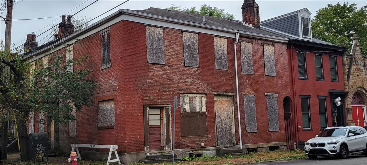 1244 Buena Vista St - Photo 1