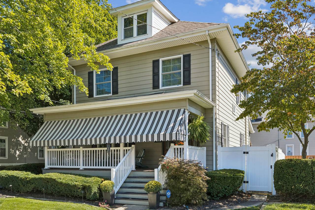 440 College Avenue - Photo 1