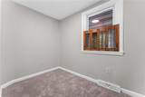 2734 Robertson - Photo 16