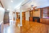 1718 Sarah St - Photo 2