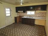 805 Colonial Ave - Photo 11