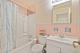 112 Washington Pl - Photo 17