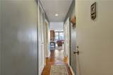 112 Washington Pl - Photo 3