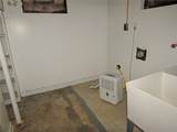 2320 Webster Ave - Photo 17