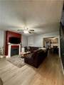 1318 Sarah St - Photo 2