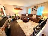 7 Colonial Drive - Photo 5