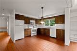 410 Edgeworth Ln - Photo 4