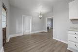 615 10th Ave - Photo 11