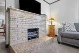 642 New Castle St - Photo 9