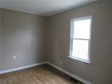 841 8th St - Photo 2
