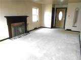 552 Crestline Dr - Photo 3