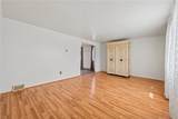 221 Barbara Ln - Photo 5