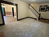 243 Oak St - Photo 6