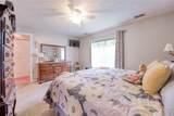 1420 Greenbriar Dr - Photo 17